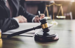 US regulators impose $10 million fine on Robinhood for failing investors