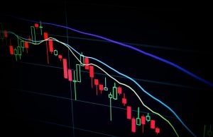 Chainlink price analysis: LINK continues decline, provides buying opportunity at $20 support