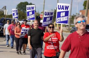 GM, Stellantis dealers and customers face dwindling parts as UAW strike expands