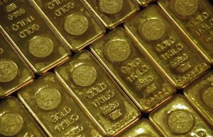 Gold prices extend losses before U.S. data dump, more Fed cues