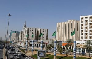 Saudi Arabia to tap international debt markets as deficits return