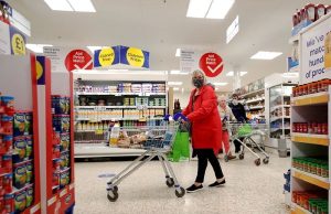UK inflation rate unexpectedly holds at 6.7% in September