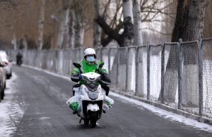 China food delivery firm Meituan beats revenue expectations amid economic headwinds