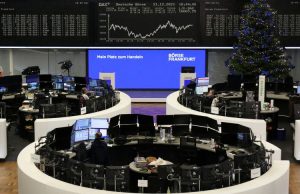 European shares start last week of 2023 on strong footing