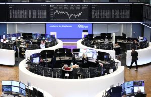 European shares eye first weekly loss in eight; focus on data for rate clues