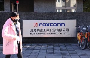 Foxconn Q1 revenue drops 9.6% y/y, sees growth in Q2