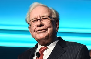 Warren Buffett Announces Exit as Berkshire’s CEO