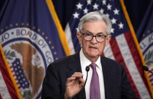 Fed Keeps Interest Rates Unchanged as Economy Faces Slowdown, Inflation Risks