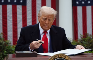 Trump’s Tariff Reversal Helped Prevent Economic Crash, But Recession Risks Still Rising – UBS