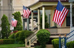 U.S. Existing Home Sales Drop to Lowest Level in Nine Months