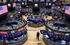 Stocks Hold Steady as Dollar and Treasury Yields Edge Lower