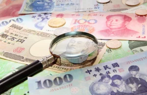 Asia FX holds firm while dollar stays soft after CPI fuels rate cut expectations