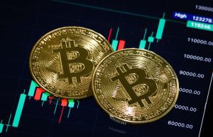 Bitcoin Drops to $118.6K Ahead of CPI Report