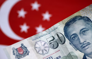 Asian currencies tick lower after Powell fuels rate cut bets