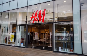 H&M Tops Q3 Profit Estimates, Warns of Larger Tariff Impact Ahead