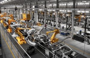 Germany’s Industrial Orders Drop 0.8% in August, Defying Forecasts