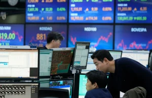 Asian Stocks Jump on Fed Rate Cut Expectations and US-China Trade Optimism