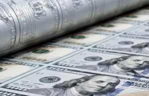 U.S. Dollar Hits Highest Investor Demand of 2025 as Japan, France Worries Grow