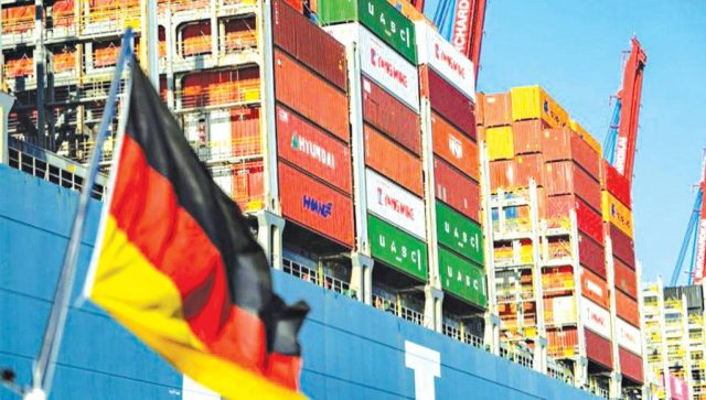 german-industrial-output-falls-exports-rise-in-february-1744029582-1256