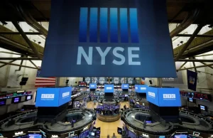 U.S. Markets Flat as Investors Await Netflix Earnings