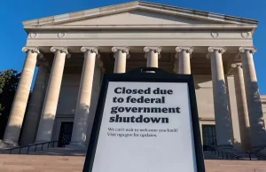 US Lawmakers Rush Back to Washington to Reopen Government