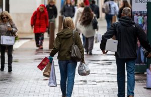 U.S. Retail Sales Grow Below Expectations in September