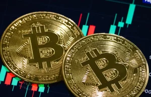 Bitcoin Slumps, Nearly Erasing 2025 Gains in Weekend Drop