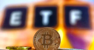 Bitcoin Spot ETFs See $869M Outflow, Second-Biggest Ever