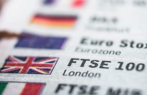 FTSE 100 Slips as Energy and Industrial Stocks Drag