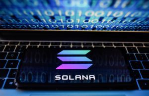 Is Solana Set to Drop Below $100 as Crypto Markets Flash More Downside Risk?