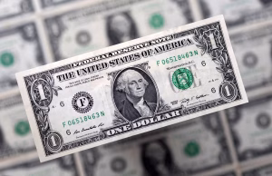 Dollar Heads for Its Worst Week in 4 Months as Fed Cut Bets Rise