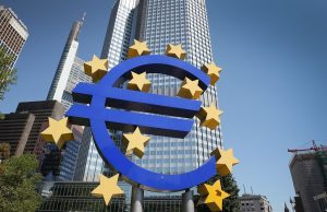 European Stocks Rebound on U.S. Rate-Cut Hopes; Ukraine Talks Eyed