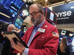 S&P 500 Climbs After Cooling Inflation Fuels Rate-Cut Bets