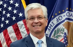 Fed Chair Race Heats Up as Trump Interviews Governor Waller