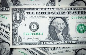 Dollar on Edge Ahead of Fed Meeting and Powell Successor Decision