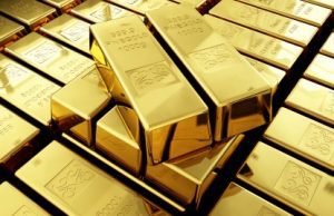 Gold Holds Steady Ahead of Key US Data and Crucial Fed Decision
