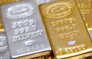 Silver Hits Record High Above $66 as Gold Rises on Economic Fears