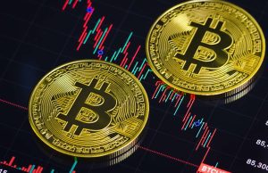 Bitcoin Slides to $83K as Heavy Liquidations and Fed Uncertainty Bite