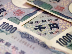 Yen Jumps to Two-Month High as Markets Brace for Possible Intervention