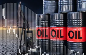 Oil Climbs as U.S. Inventories Fall and Venezuela Risks Resurface