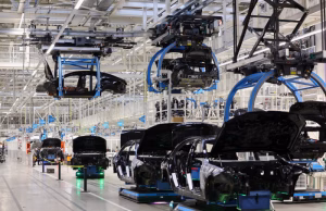 Germany’s Manufacturing Orders Surge in November on Big Deals