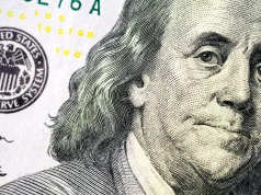 US Dollar Risk Premium Builds as Trump Weighs In, Says Barclays