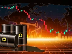 Oil Rises as US-Iran Risks and China Demand Loom