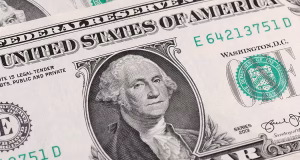 Dollar Eyes Monthly Gains as Geopolitical Risks Rise and Fed Turns Hawkish