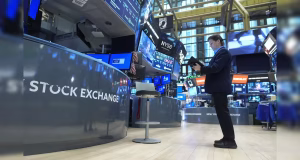 Wall Street Wipes Out Early Gains as Iran War Rattles Markets