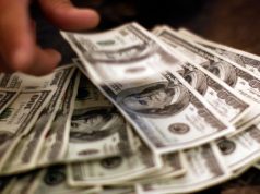 U.S. Dollar Rally Accelerates on Iran War Fears, Nears Best Month Since July