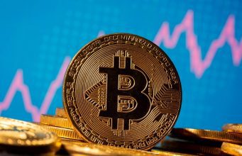 Bitcoin Stuck Below $75K but Set for Third Weekly Climb on Peace Hopes