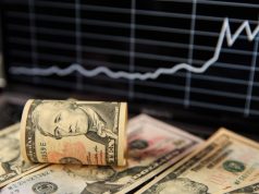 Dollar Tumbles Against Yen Amid Suspected Japan Intervention