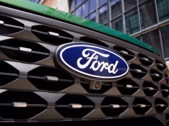 Ford Hit with 1.4M Vehicle Recall as Software Issue Triggers Safety Alert