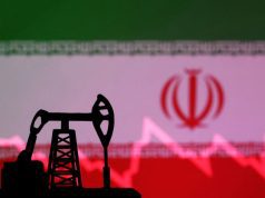 Oil Surges 7% After US Seizes Iranian Ship, Hormuz Shut Again